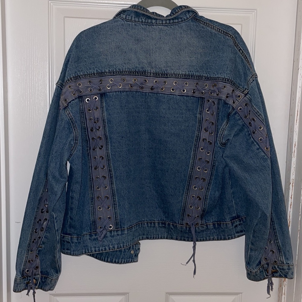 Tic Toc Denim Jacket with Tie Back and Sleeves